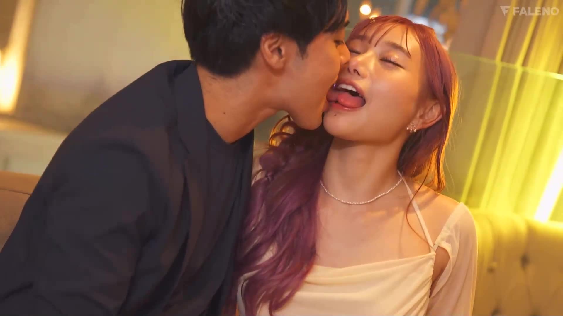 三葉千春被街頭傳聞中的快樂蕩婦挑釁並被狠狠操了。 - AV大平台 - 中文字幕，成人影片，AV，國產，線上看