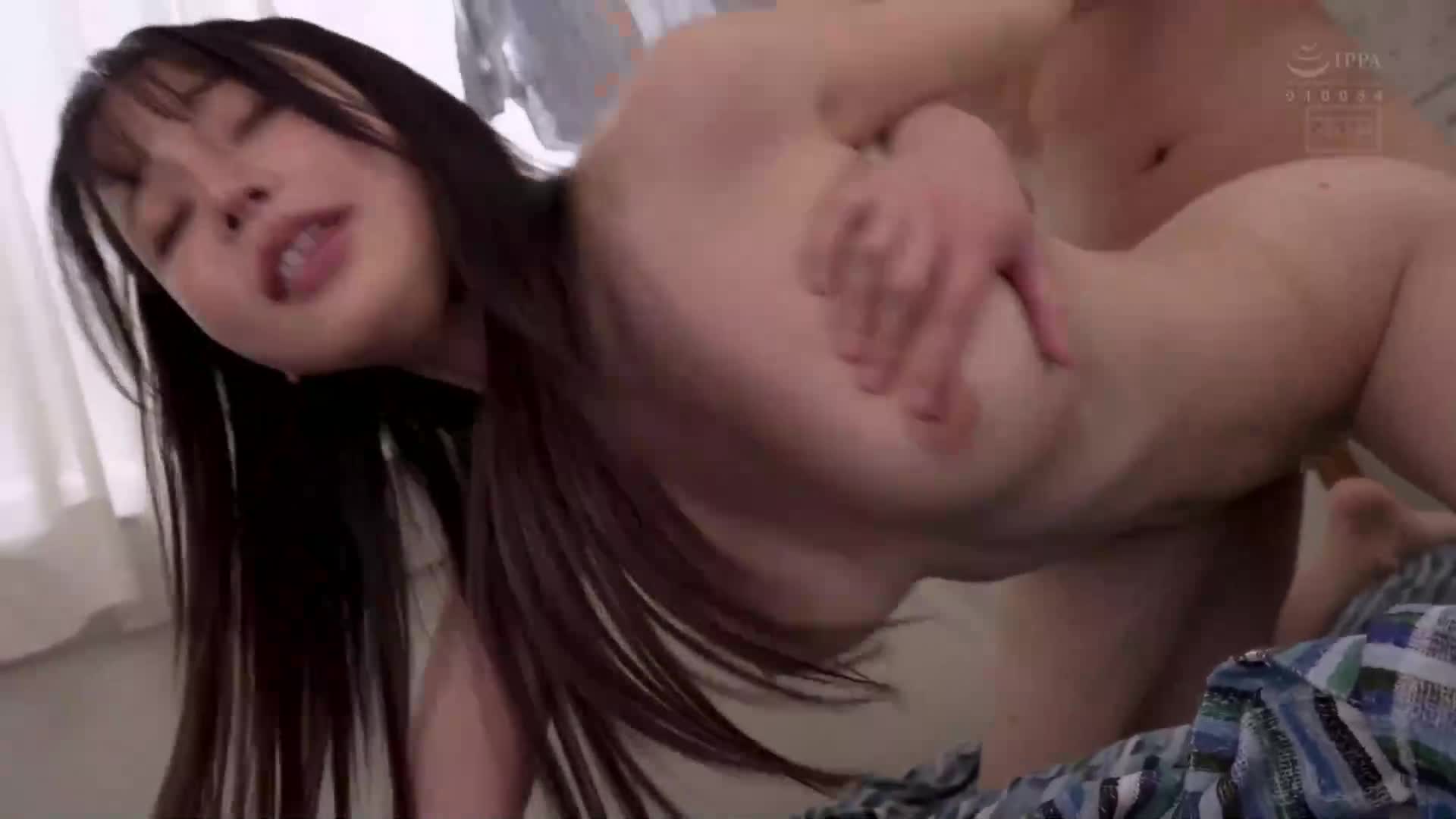 幼馴染和三年後的再次相遇。當我們長大後再次玩起了乳頭對射遊戲...在刺激敏感的乳頭的延長戰（性行為）中，讓我們感受到了不變的興奮，七瀨愛麗絲的乳頭高潮內射戀愛遊戲。 - AV大平台 - 中文字幕，成人影片，AV，國產，線上看