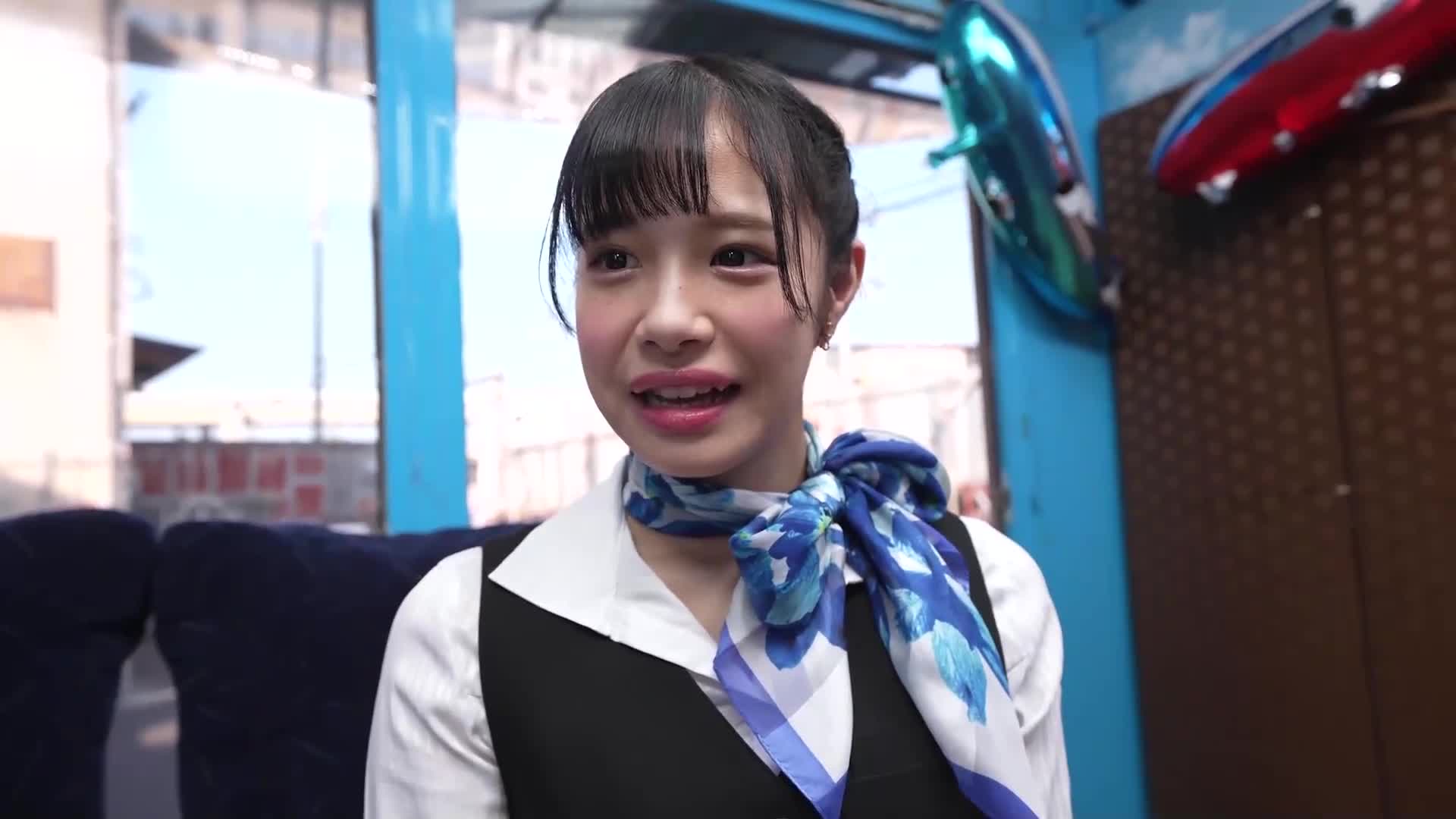 美腳機艙服務員羞恥兼職：穿著破洞黑絲襪騎乘位！不停射精的賞金10萬日幣！一再求中出！拍攝揭幕魔幻魔鏡號～陽篇～ - AV大平台 - 中文字幕，成人影片，AV，國產，線上看