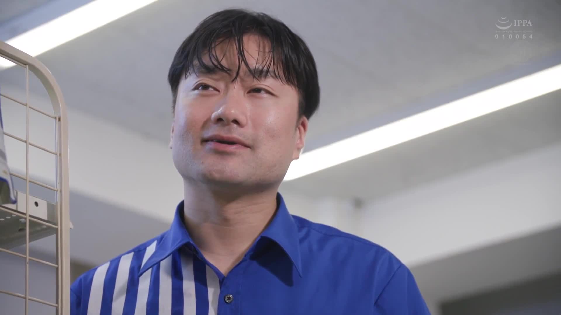 原作: 師走的老人 人妻催●便利商店肉便器 狂熱的同人作品終於完全真人化！！ 改變巨乳妻的常識！！ 被選為辦公室限定自慰器的公共廁所肉穴！！ 庵姬花 - AV大平台 - 中文字幕，成人影片，AV，國產，線上看