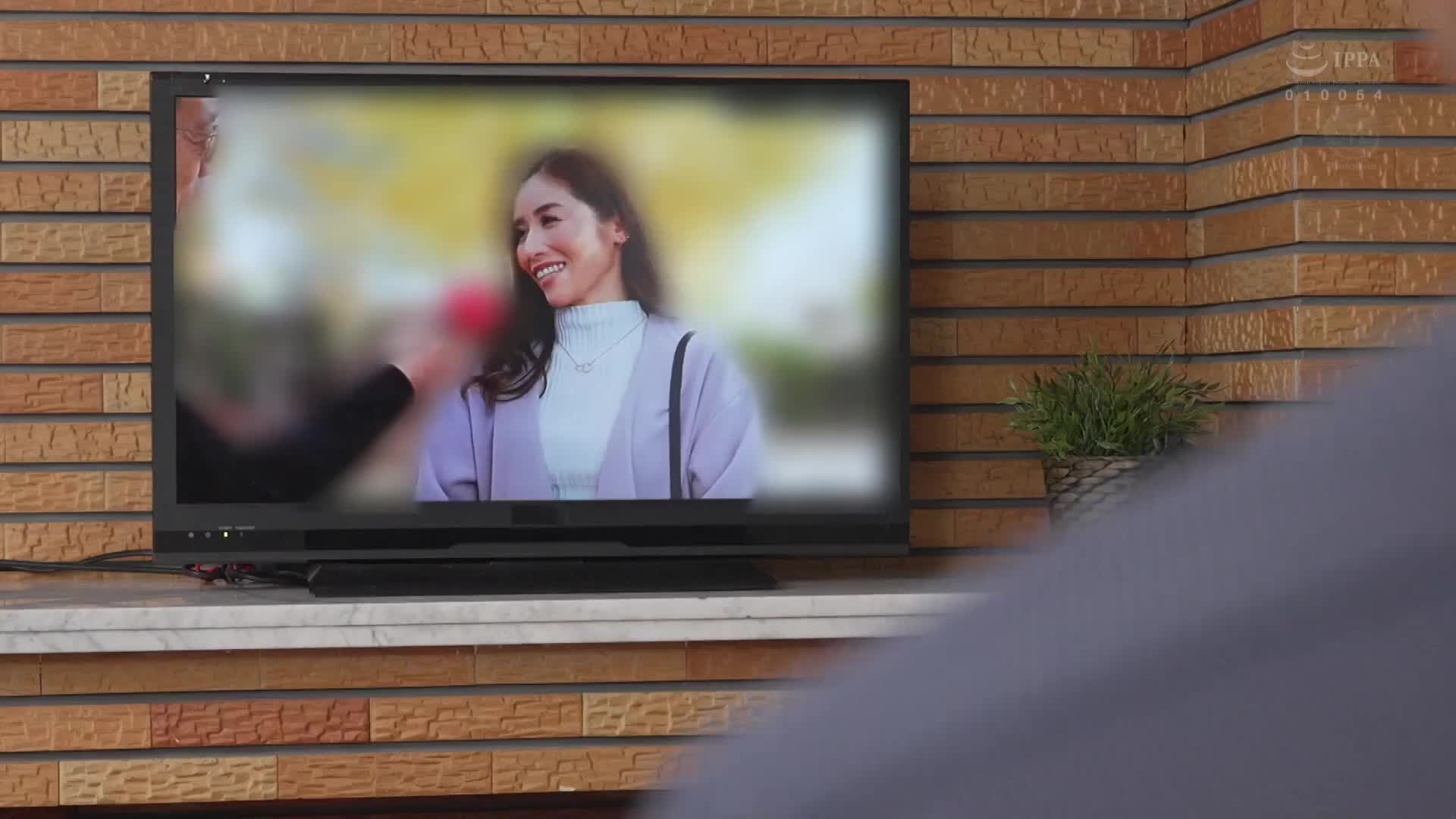 「請讓我看看您的家。」在街角採訪中從未播出的人妻中出‘秘密’影片。宮下華奈 - AV大平台 - 中文字幕，成人影片，AV，國產，線上看