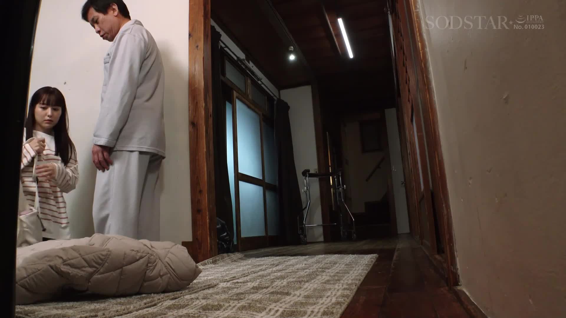 每周3次在家訪問的家庭助理與未婚兒子在照護空檔時間進行即時性行為的一年身體關係記錄 矢埜愛茉 - AV大平台 - 中文字幕，成人影片，AV，國產，線上看