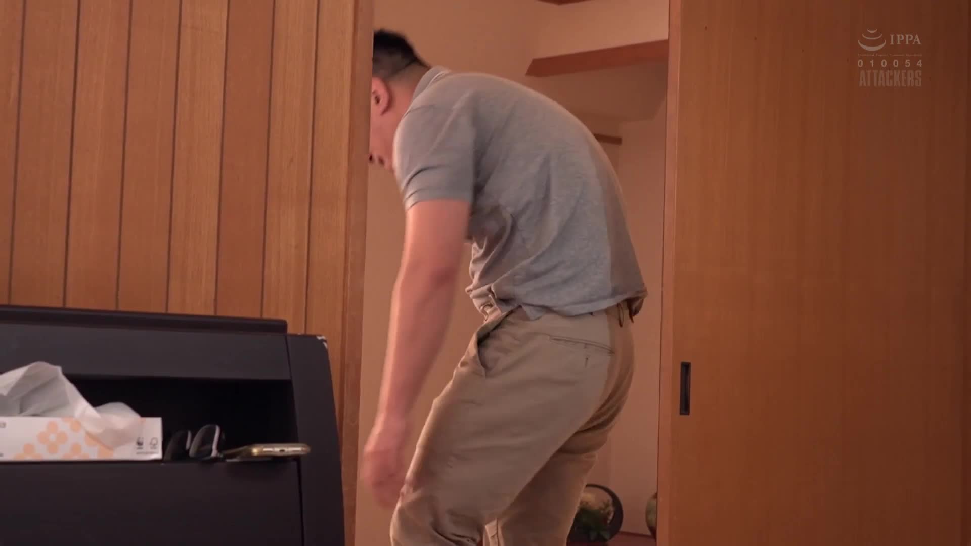 在受傷的父親面前被侵犯的我。武藤彩香 - AV大平台 - 中文字幕，成人影片，AV，國產，線上看