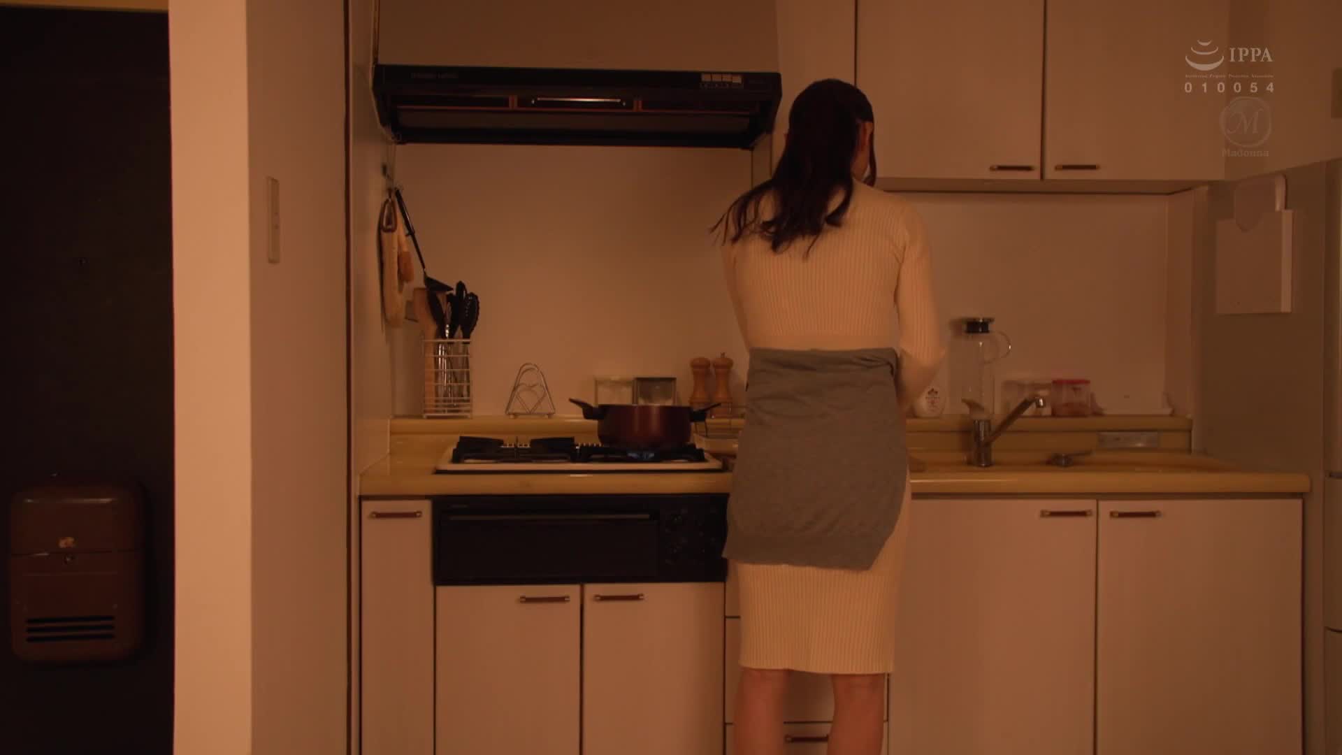 一位已婚女士收到了鑰匙，直到男學生畢業為止，她的獨居公寓被內射。小野梨花 - AV大平台 - 中文字幕，成人影片，AV，國產，線上看