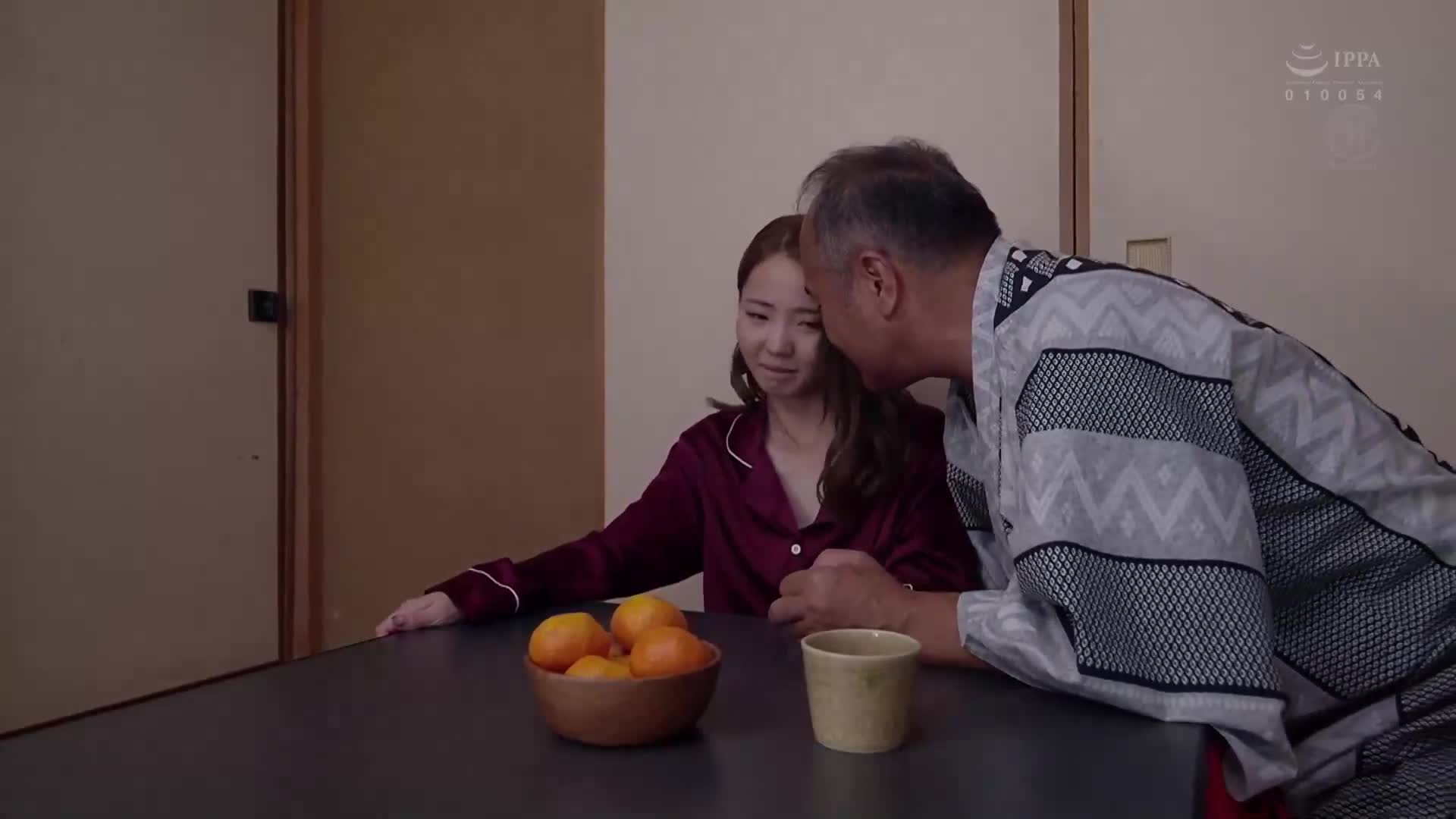 [VIP會員點播]與岳父同居四年…我的生活被挿入、覺醒至快樂並懷孕的故事。美之嶋惠理 - AV大平台 - 中文字幕，成人影片，AV，國產，線上看