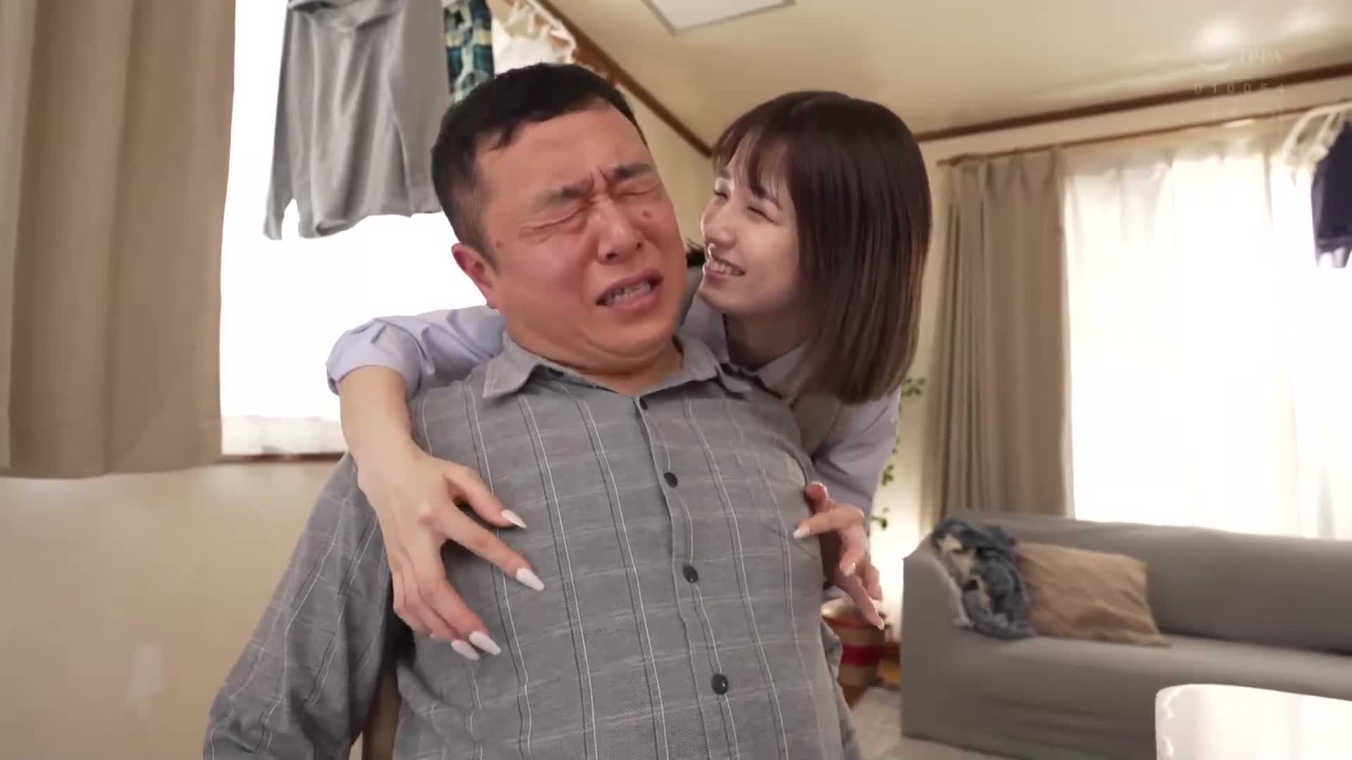 為了避免留級...為了學分而來我家湧入！整整一天沉浸在裡面，無法抗拒這個小惡魔學生用生肏中出的方式射出13發精子。倉本蓳 - AV大平台 - 中文字幕，成人影片，AV，國產，線上看