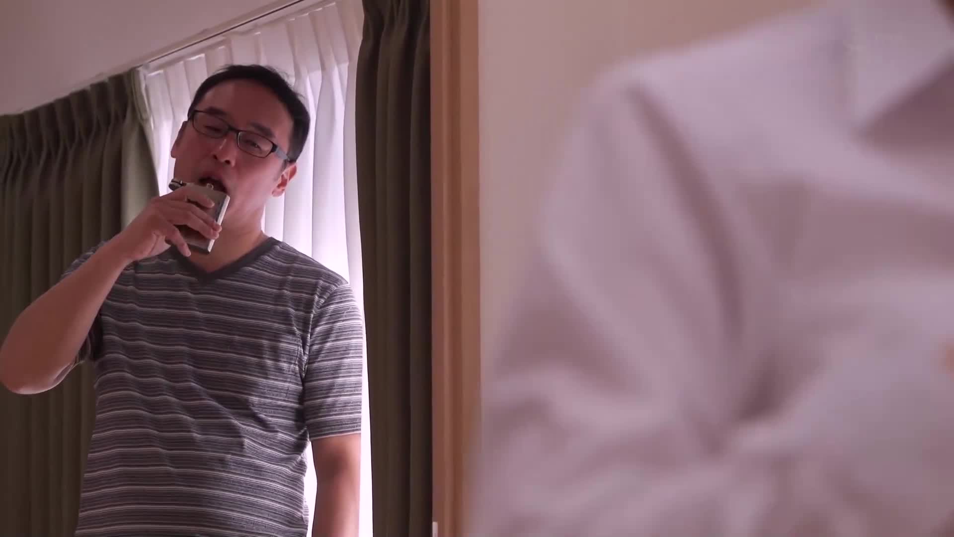 怎麼可能爸爸對妹妹做出那種事情...。我總有一天會對妹妹產生慾望。所以我才逃離了妹妹。宍戶里帆 - AV大平台 - 中文字幕，成人影片，AV，國產，線上看