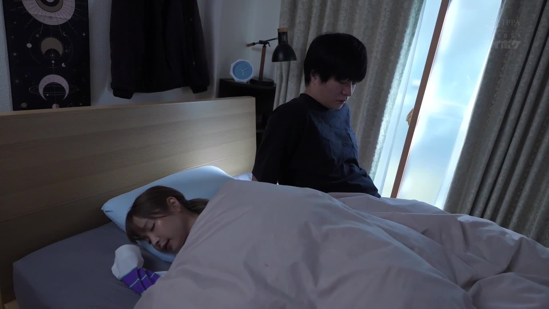 我和Kanachan之間，一個我會帶進墳墓的秘密。那天晚上，我最好的朋友的女朋友素顏超級可愛，我衝動地和她睡了。桃乃木香奈 - AV大平台 - 中文字幕，成人影片，AV，國產，線上看