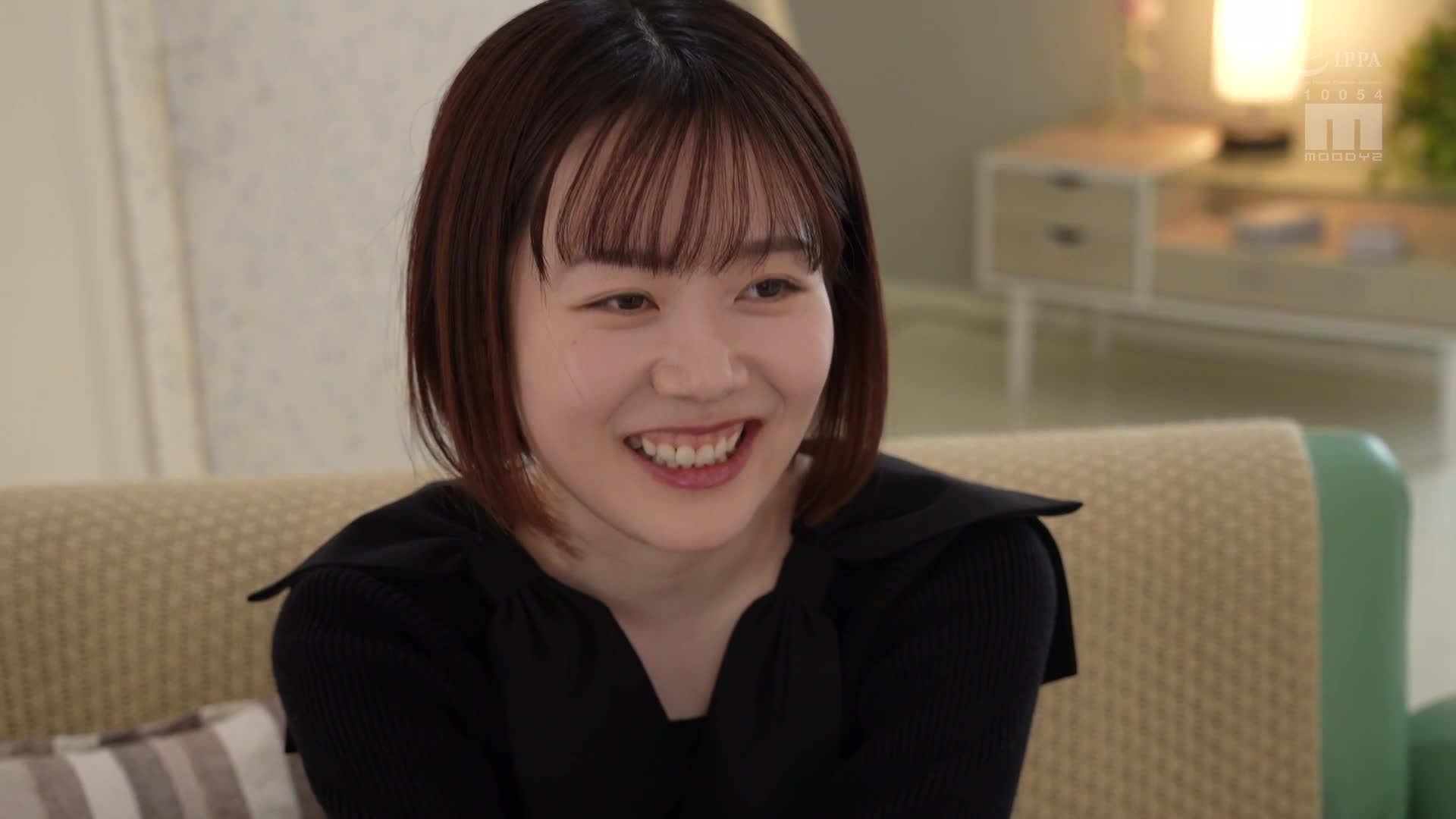 不需要劇本！讓禁欲一個月的水卜櫻焦急不安，反覆進行停止以提高感度，最後進入獸性大混戰。 - AV大平台 - 中文字幕，成人影片，AV，國產，線上看