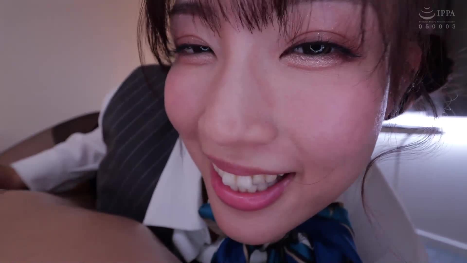 纖瘦的接待小姐進入要求按摩的男性房間，輕輕地刺激鼠蹊部。「不用忍耐哦，」她輕聲說道，很多人在早上十點退房時都會遲到一些，因為她會輕輕地插入布對開超過1cm 宮城理惠 - AV大平台 - 中文字幕，成人影片，AV，國產，線上看