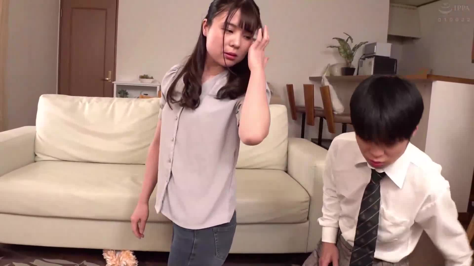 「只是一次而已…但絕對不要看我的臉哦…」對於只談色情話題就感到害羞的超純情女孩，只有在長裙下不遮掩臉孔時才會讓你上床！當長裙掀起，露出無防備的下半身時，插入陰莖，她會感到顫抖… - AV大平台 - 中文字幕，成人影片，AV，國產，線上看