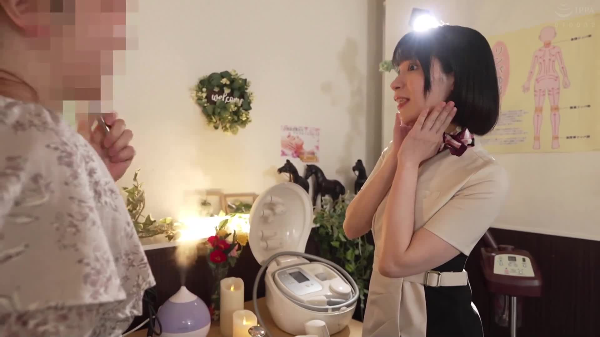 啊！？在這裡勃起？&quot;去美容沙龍實習，卻只有我一個男生，都是天真無邪的女孩！實習時只穿一條毛巾，卻可以隨意觸摸女孩的身體！女孩也只穿一條毛巾，容易走光，胸部和屁股都盡收眼底！而且我還被施術到敏感部位，完全勃起了。 - AV大平台 - 中文字幕，成人影片，AV，國產，線上看