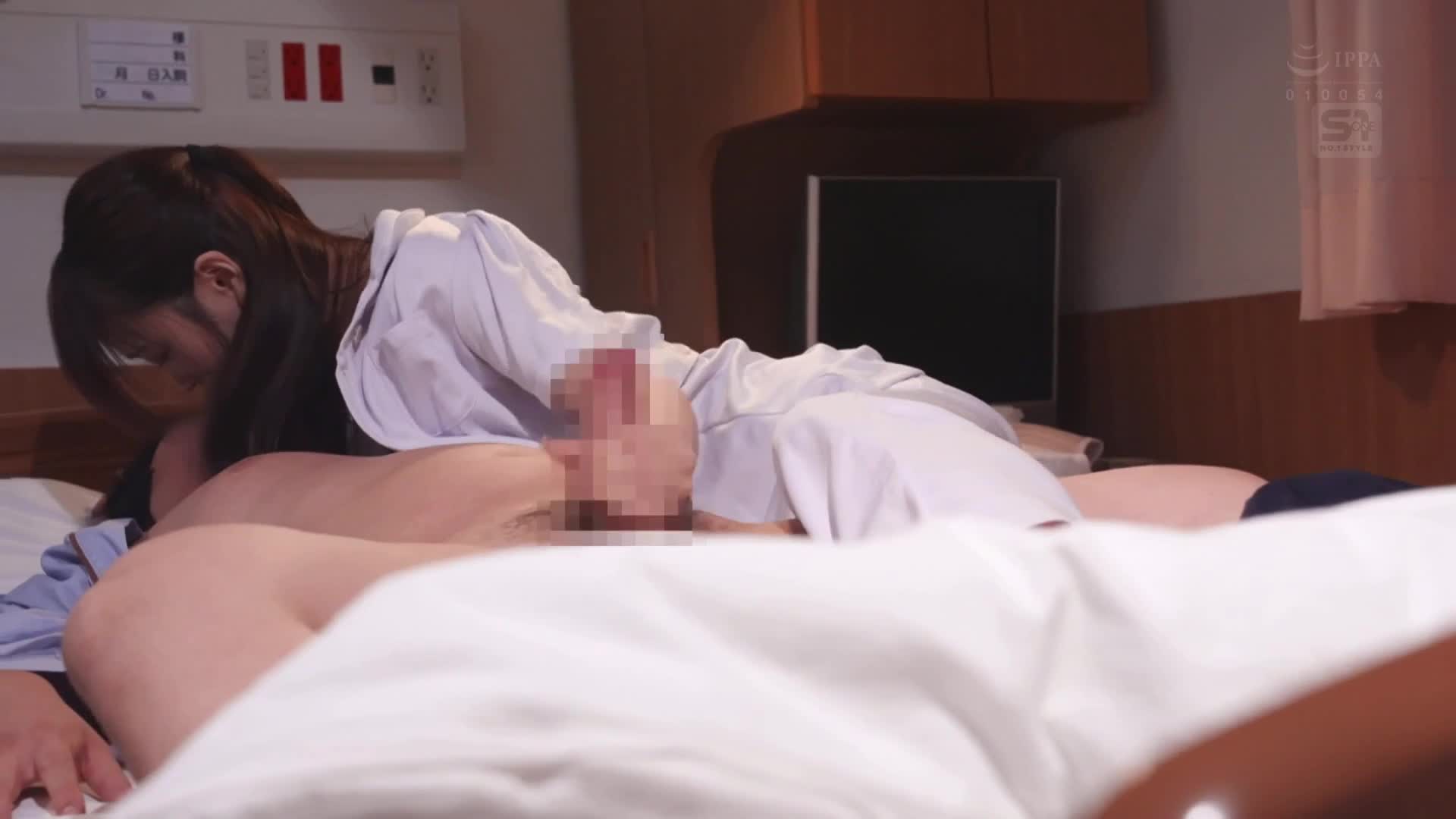 第二次參演AV，脫下盔甲（護士服）的治癒白衣裸天使。在離職前幾天的拍攝中近距離追蹤，成為正式AV女優的成長記錄三場。櫻美櫻 - AV大平台 - 中文字幕，成人影片，AV，國產，線上看