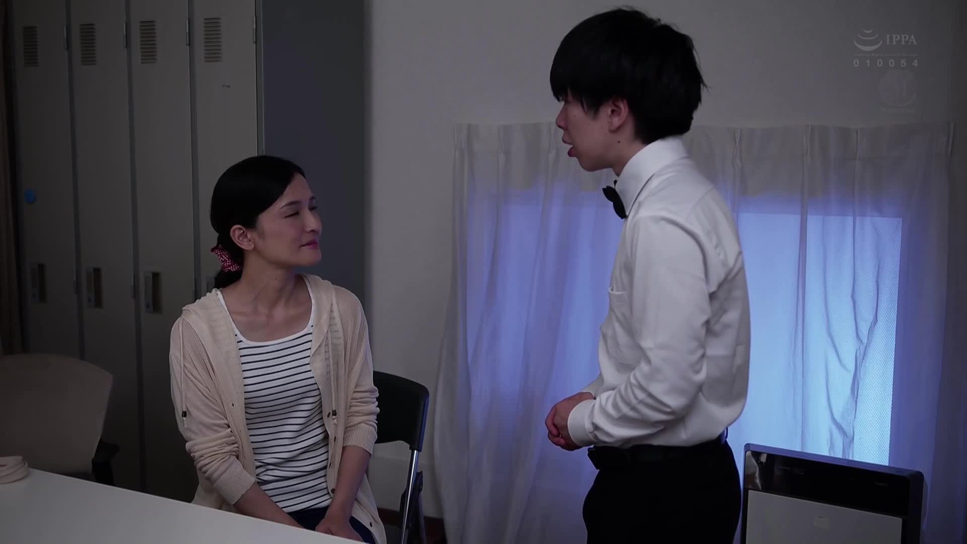 年輕學生沉溺於時薪1249日圓的不倫「中出」兼職。吉瀨葵 - AV大平台 - 中文字幕，成人影片，AV，國產，線上看