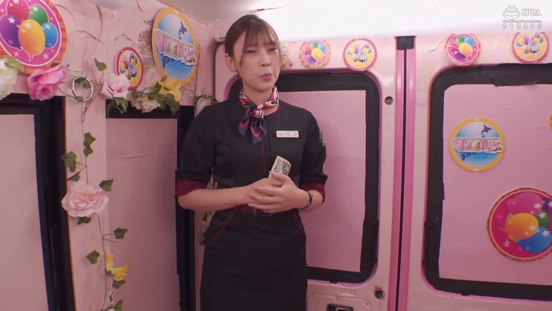 一般男女監控AV x 魔法鏡便合作企劃 黑絲襪美腿空中小姐不停刺激乳頭！魔蛛騎乘式處男處女血洗挑戰！敏感雙乳頭被摸弄/舔舐/吸吮，連續不斷射精中出性愛！共4對16發 - AV大平台 - 中文字幕，成人影片，AV，國產，線上看