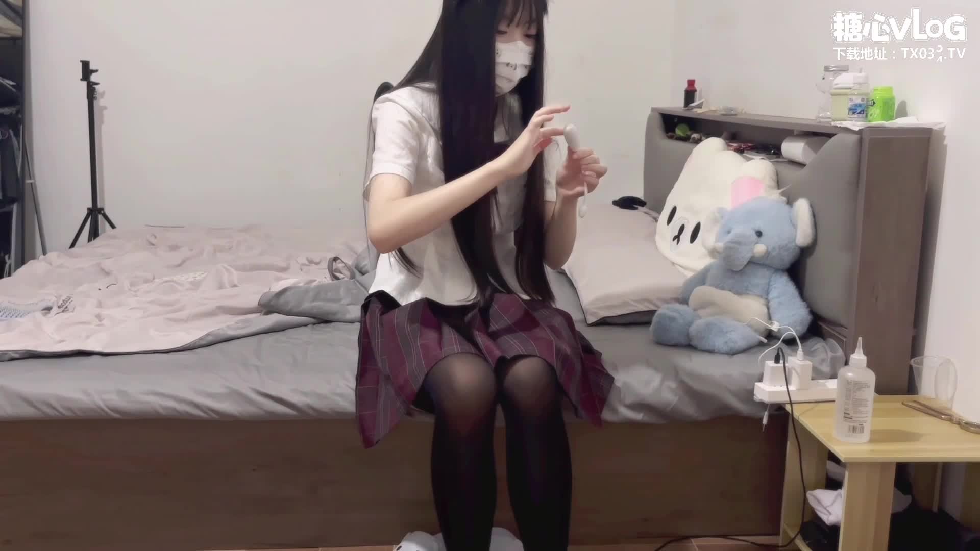 糖心VlogUp主 小米粥 戶外野戰 金主爸爸戶外任務挑戰 偶遇前男友被威脅野戰插穴內射 - AV大平台 - 中文字幕，成人影片，AV，國產，線上看