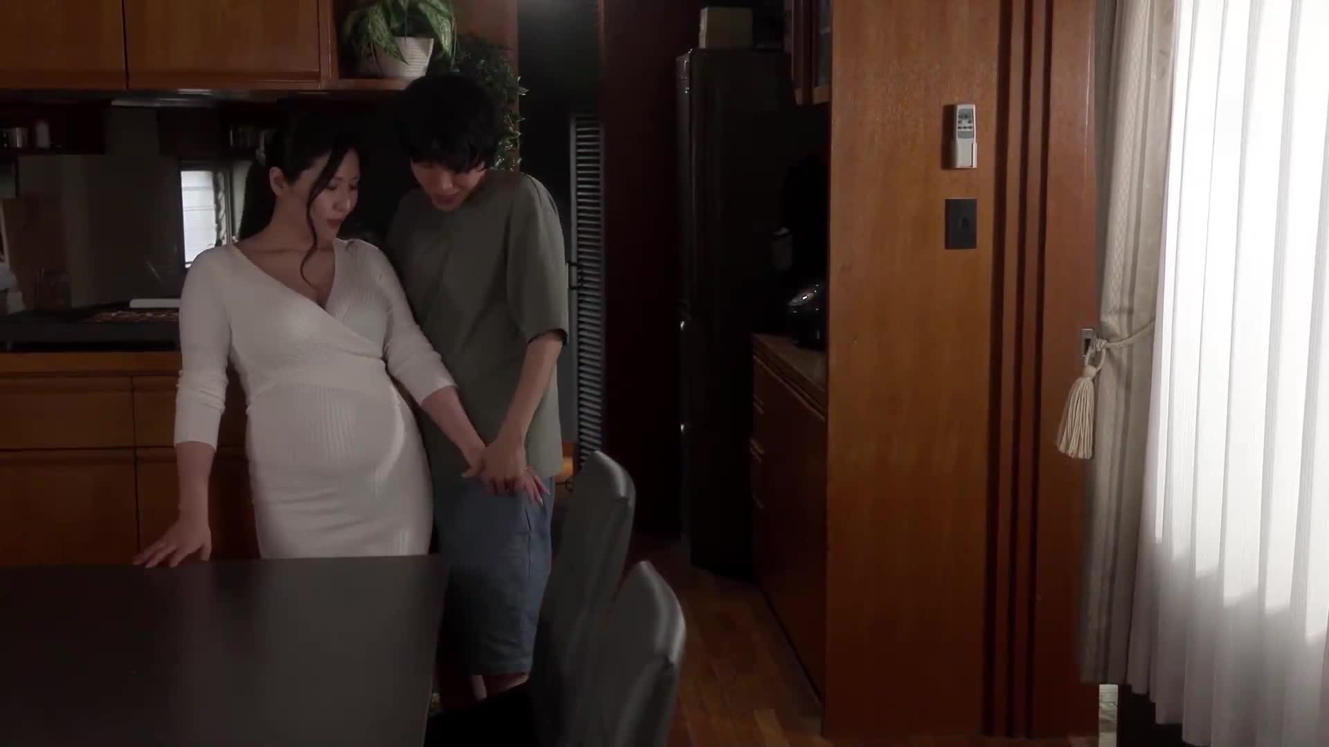 [AI解碼版]兒子的朋友已經持續成為性伴侶5年了- 和年輕人不當的肉體遊戲…沉溺於內射的情慾交纏。椎名由奈 - AV大平台 - 中文字幕，成人影片，AV，國產，線上看