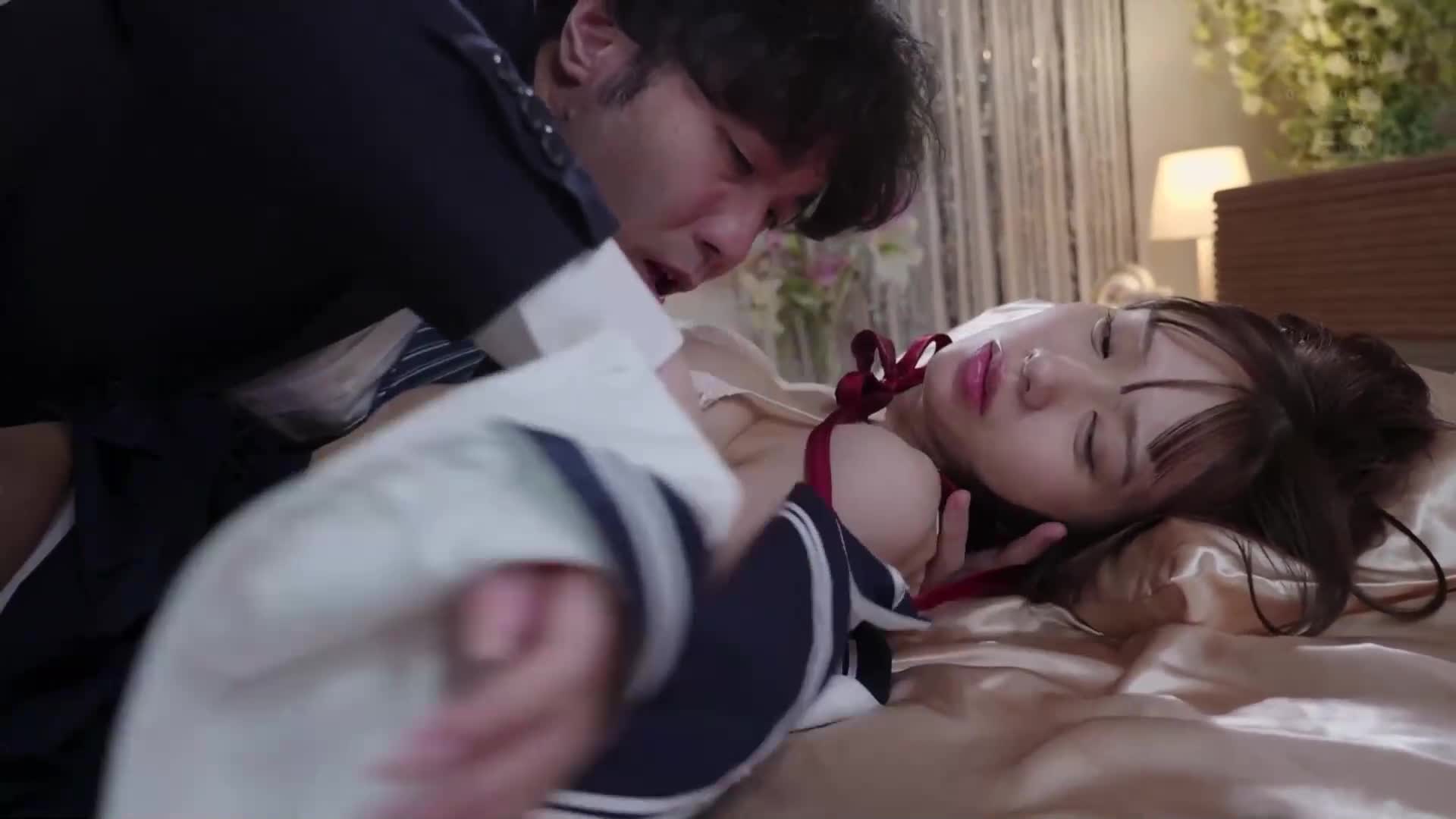 [AI解碼版]這個弱不禁風的宅男學生，如果對他出手，不會被發現嗎？當班主任教師被邪惡的誘惑所勝，強迫犯下罪行時，竟然得到了意外的順從，而且還開始感受到了女學生。兒玉七海 - AV大平台 - 中文字幕，成人影片，AV，國產，線上看