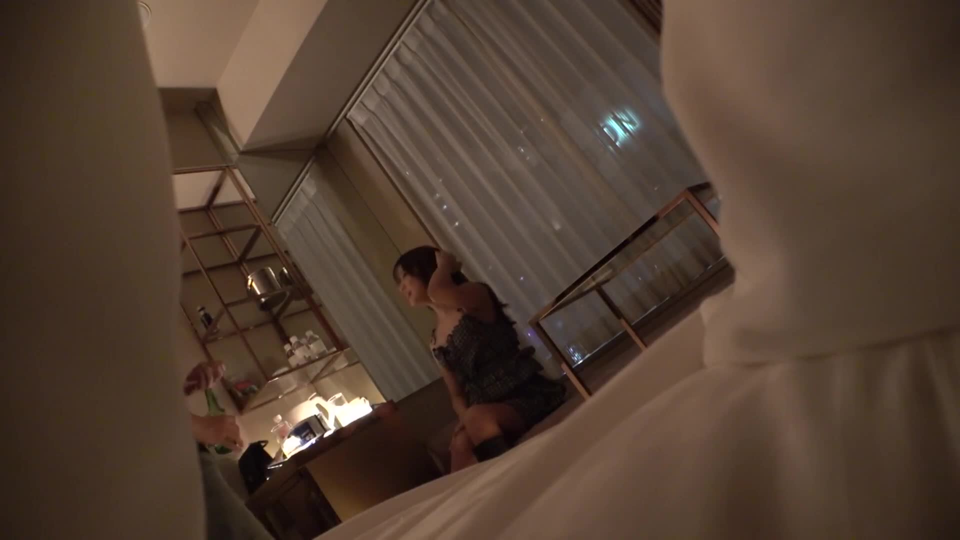 撿到遺失物的女孩很容易被推倒！？直接在旅館開始親熱的H！真的軟派，初拍。2263 - AV大平台 - 中文字幕，成人影片，AV，國產，線上看