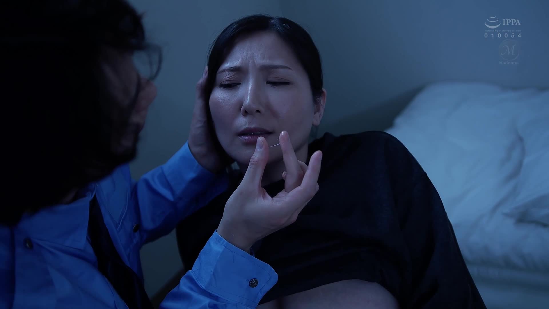 [AI解碼版]女囚 取訊轉輪● 椎名由奈 - AV大平台 - 中文字幕，成人影片，AV，國產，線上看