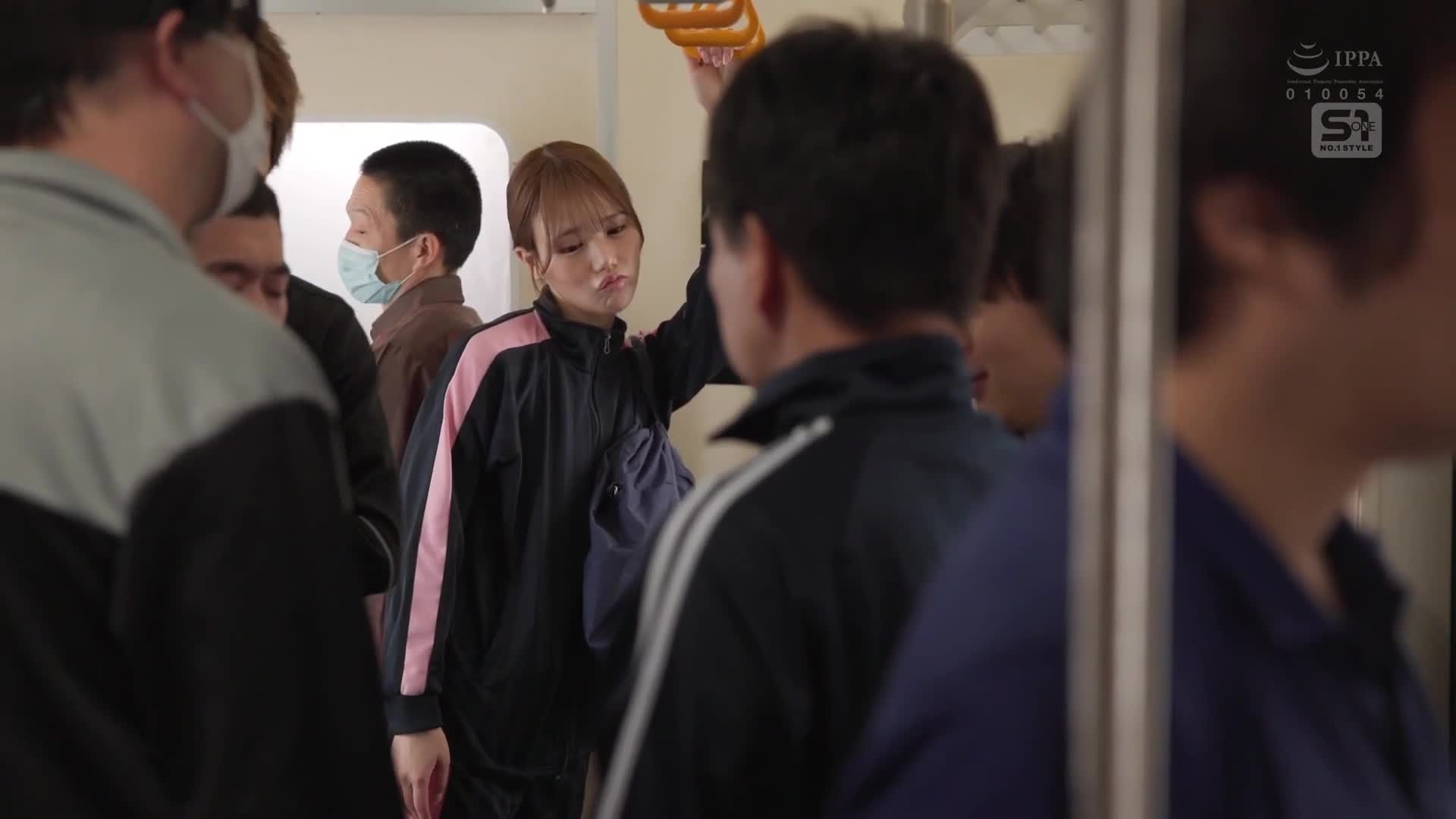 [AI解碼版]制服下透出異常長手腳與規格外高身高的渡部帆被公眾面前困擾地投入淫穴堆疊 渡部穗乃 - AV大平台 - 中文字幕，成人影片，AV，國產，線上看